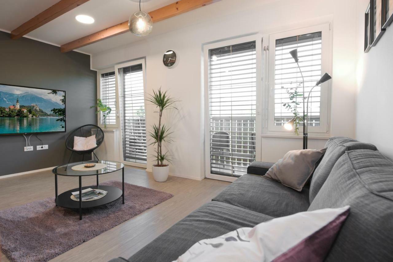 Apartmaji Nija Блед Экстерьер фото